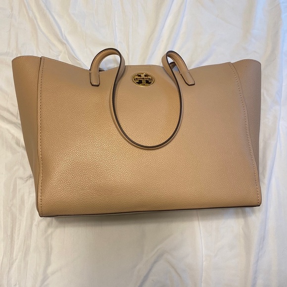 Tory Burch Handbags - TORY BURCH TOTE BAG